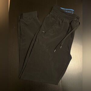 Cherokee infinity Men jogger scrub pants color BLACK. Size Medium